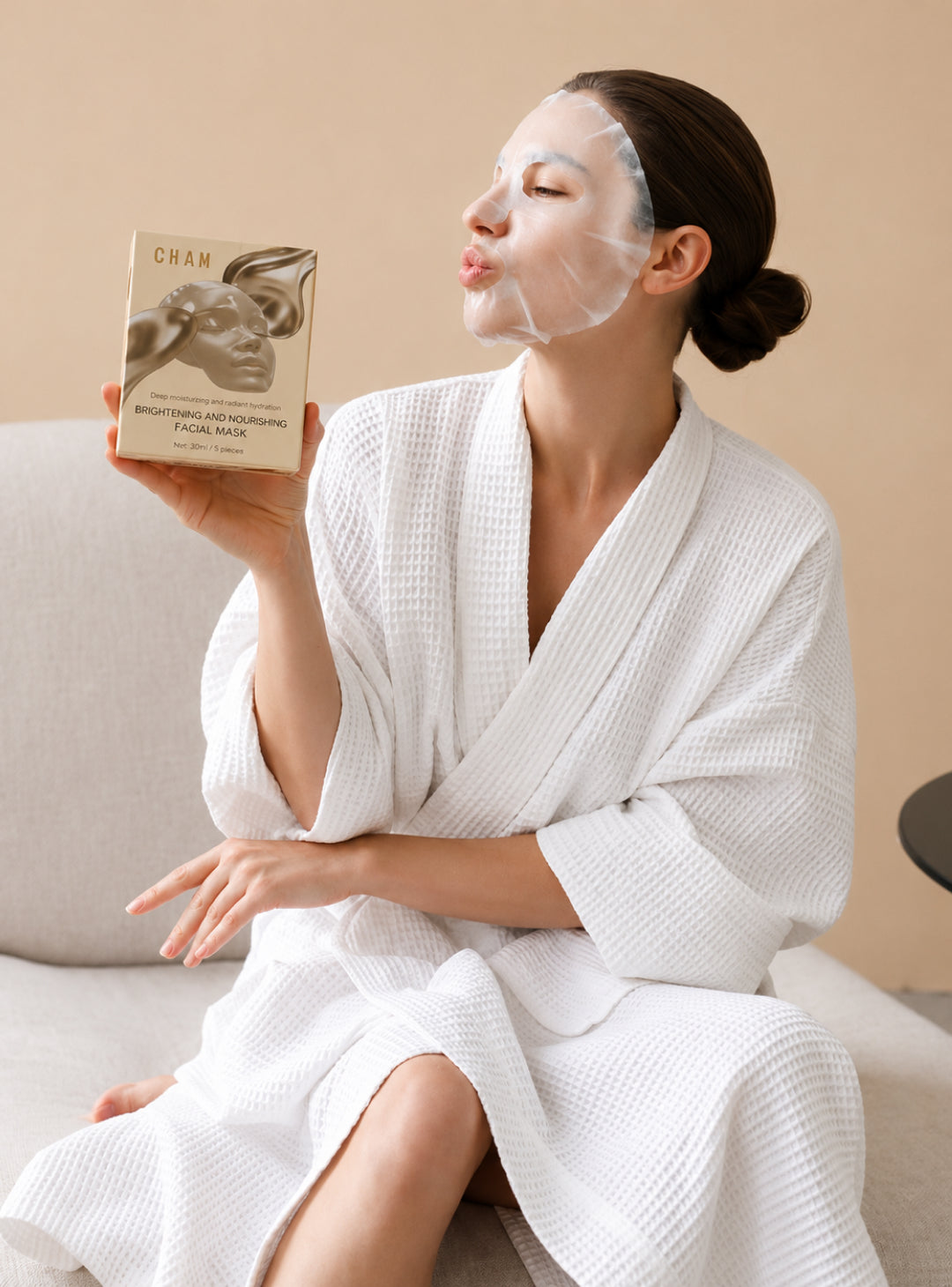 THE BRIGHTENING MASK
